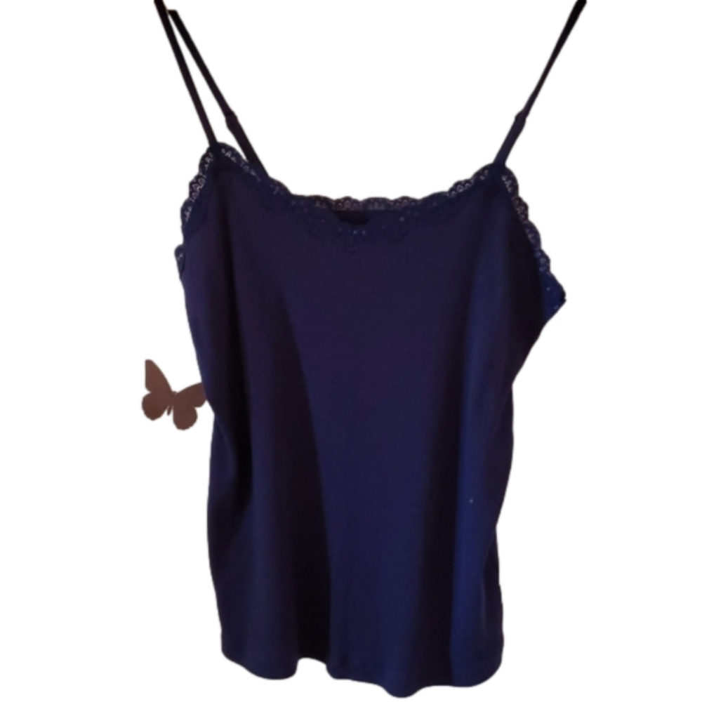 V- NECK LACE TANK TOP W/ LACE